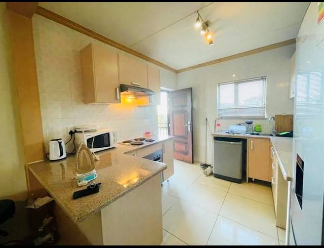 2 BEDROOM APARTMENT FOR SALE IN NOORDWYK